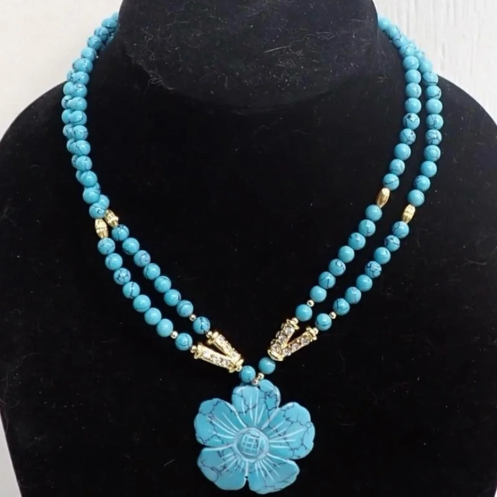 Blue Dyed Howlite Bead & Gold Tone Double Strand Necklace w/ Flower Pendant 17”